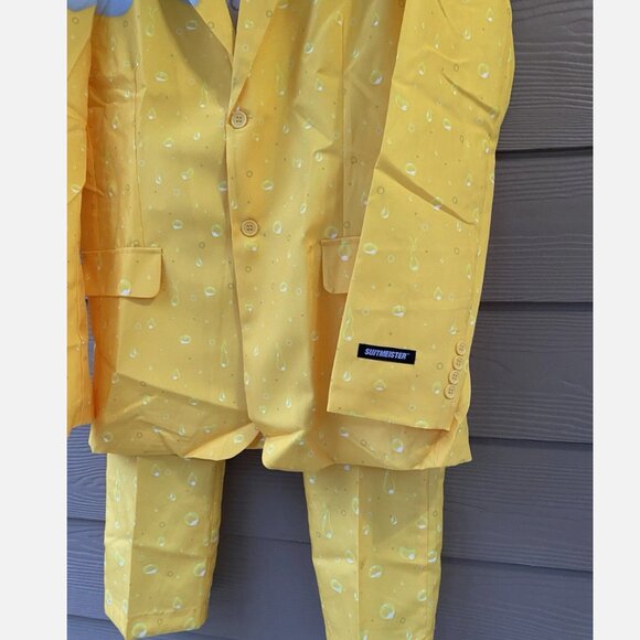 Suitmeister Men's Premium Beer Bottle Opener Oktoberfest Yellow Funny Suit Sz L - Picture 10 of 12